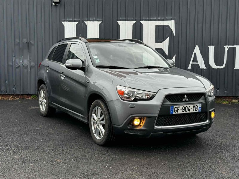 MITSUBISHI ASX 2011