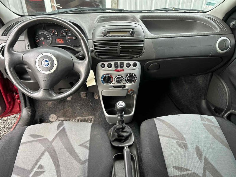 FIAT PUNTO 2004