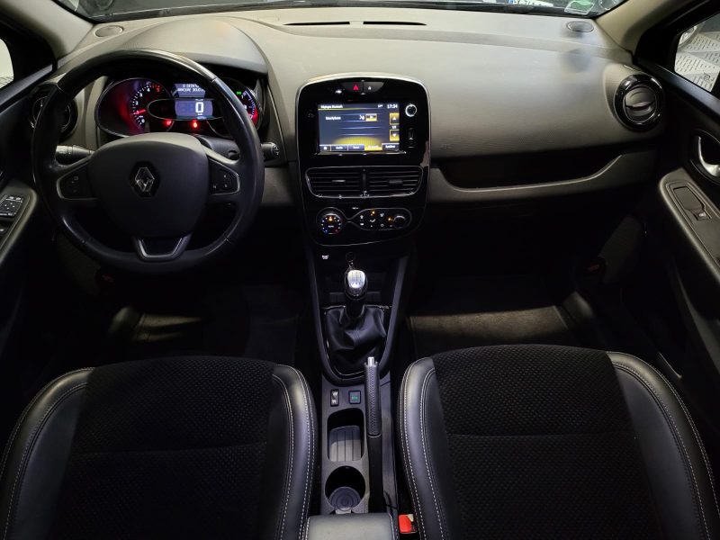 RENAULT CLIO IV 1.5 dCi 90cv INTENS / RADAR AR / REGULATEUR LIMITEUR / BLUETOOTH / GPS