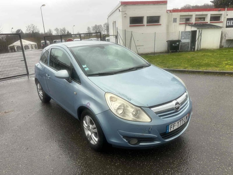 OPEL CORSA D 2008