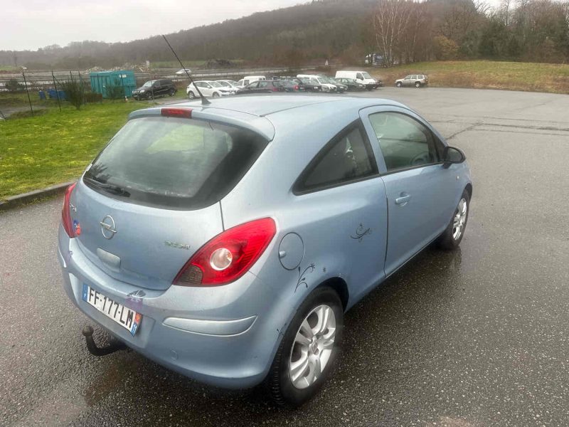 OPEL CORSA D 2008