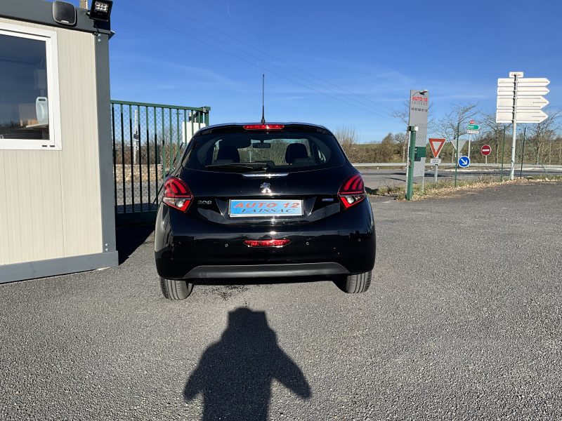 PEUGEOT 208 I 2016