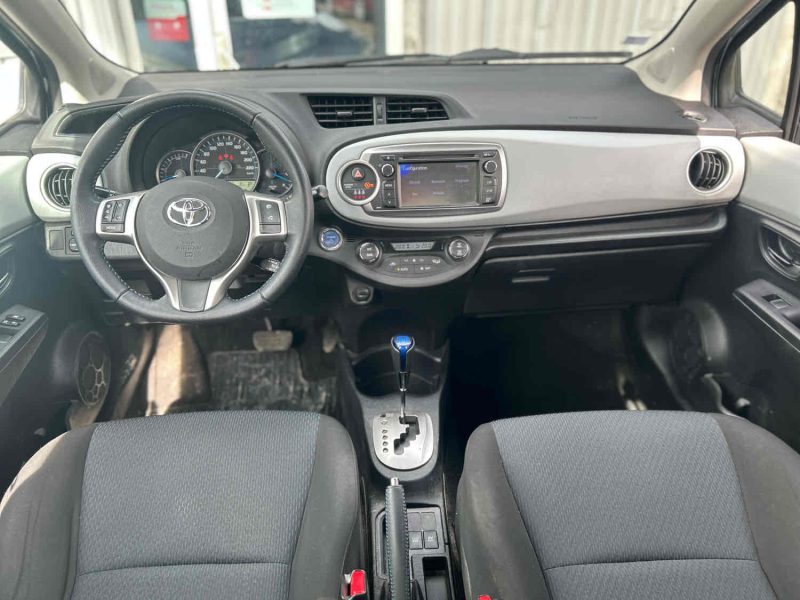 TOYOTA YARIS 2013