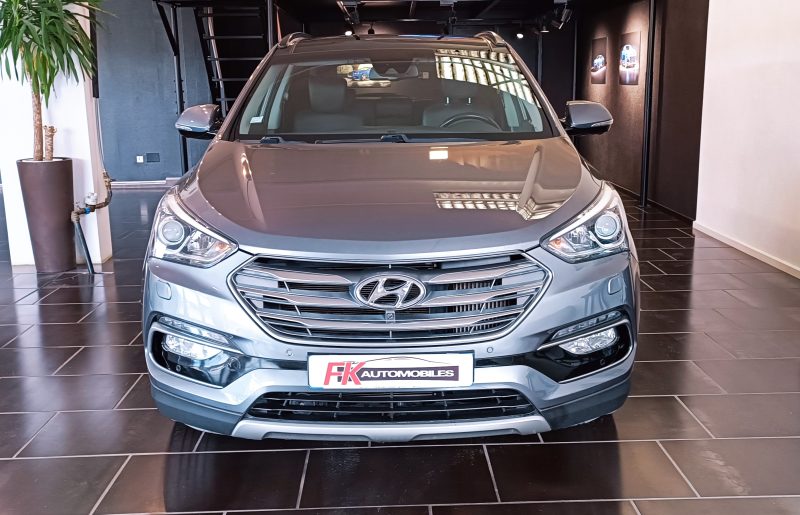 HYUNDAI SANTA FÉ 2.2 CRDi 4WD 200cv EXECUTIVE BVA