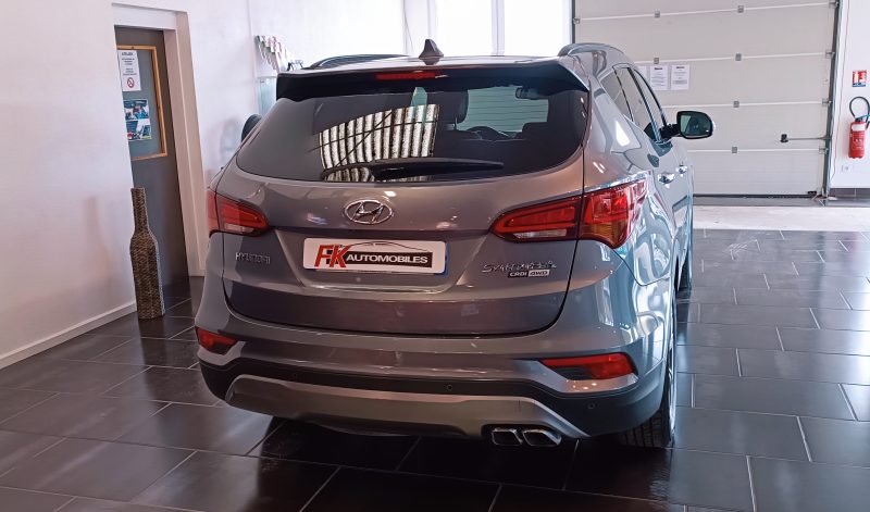 HYUNDAI SANTA FÉ 2.2 CRDi 4WD 200cv EXECUTIVE BVA