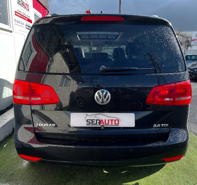 VOLKSWAGEN TOURAN 2012