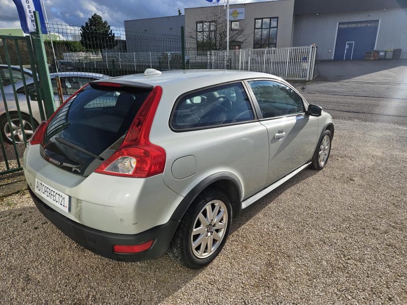 VOLVO C30 2008