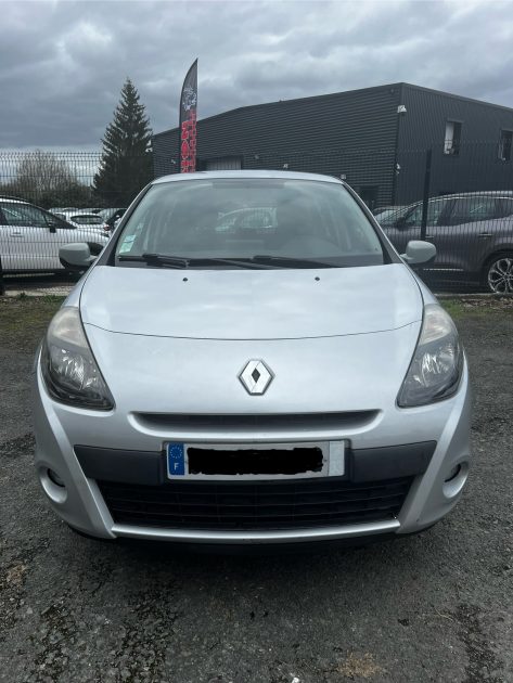 RENAULT CLIO III 2012