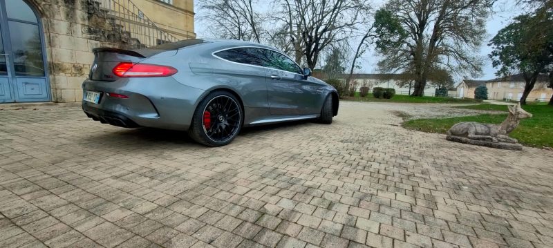 MERCEDES C63 S AMG