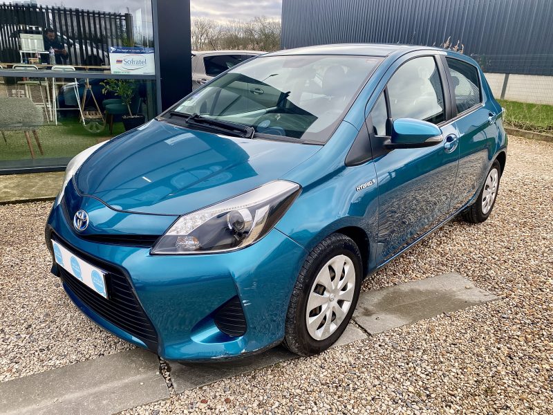 TOYOTA YARIS ACTIVE 2012