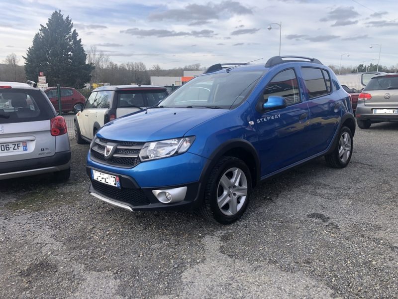 DACIA SANDERO 2013