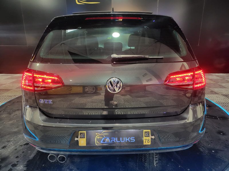 VOLKSWAGEN GOLF VII GTE 207 CV TOIT OUVRANT / CAMERA / SIEGES CHAUFFANTS / APLLE CARPLAY