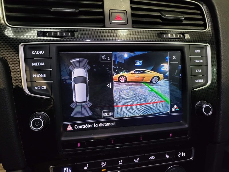 VOLKSWAGEN GOLF VII GTE 207 CV TOIT OUVRANT / CAMERA / SIEGES CHAUFFANTS / APLLE CARPLAY