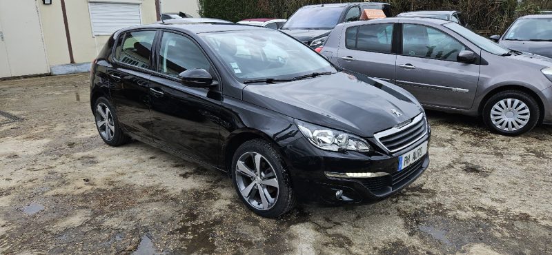 PEUGEOT 308 II 