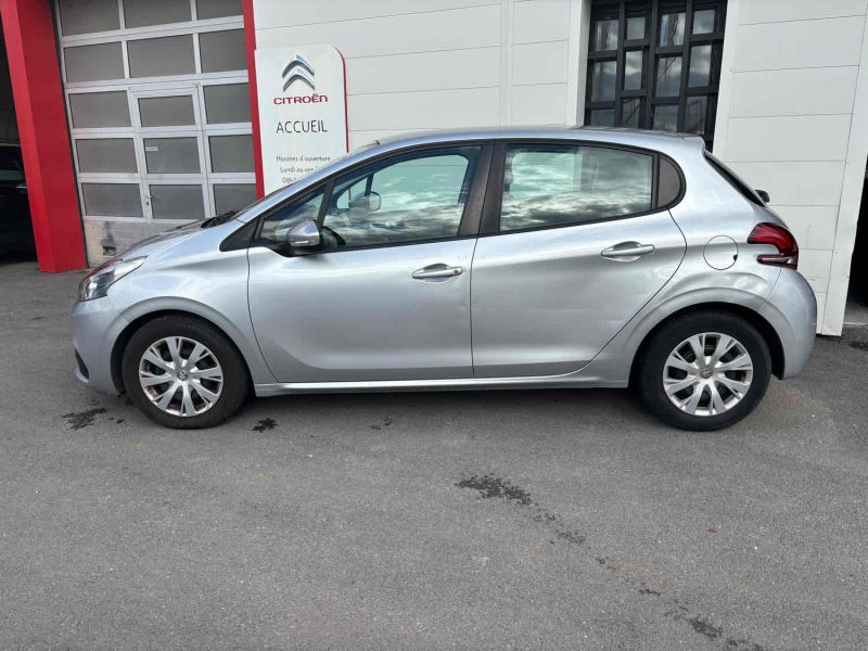 PEUGEOT 208 I 2017