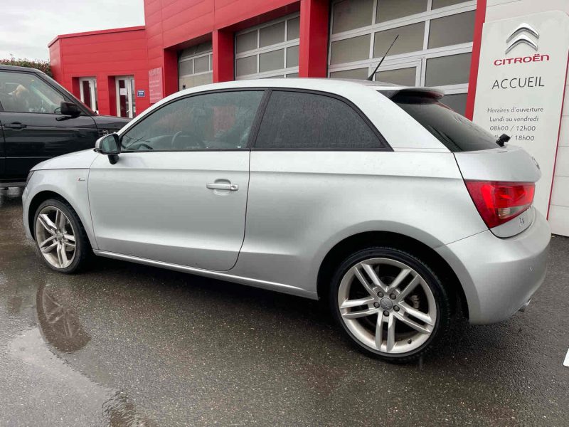 AUDI A1 1.6 TDI 90 S-LINE DSG