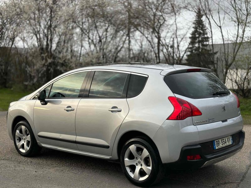 PEUGEOT 3008 1.6 HDi 1560cm3 112cv