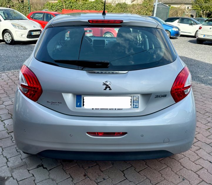 PEUGEOT 208 I 2014