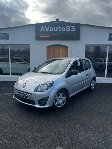 RENAULT TWINGO 2 2011