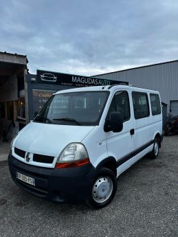 RENAULT MASTER II 9 PLACES 2006
