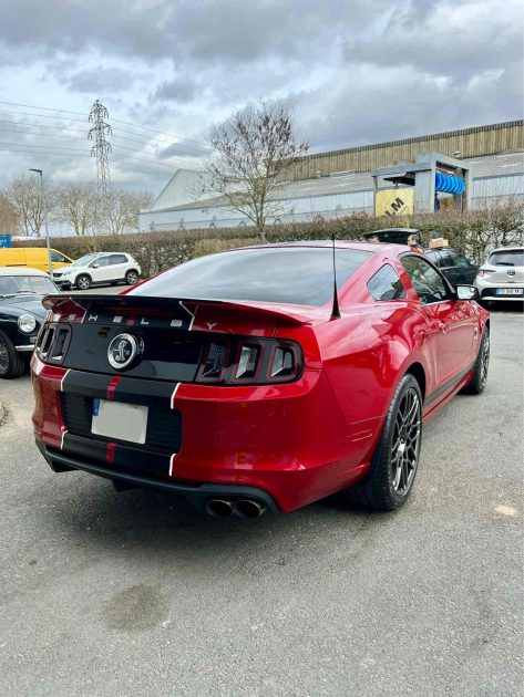 FORD MUSTANG 5.8L SHELBY GT500 2012