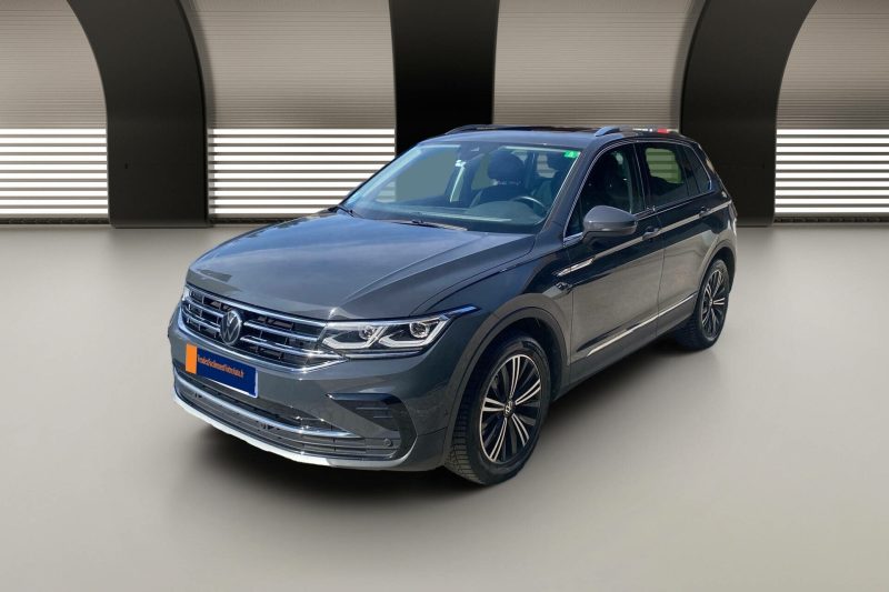 VOLKSWAGEN TIGUAN 2.0 TDI Elegance 150ch Pack Hiver + attelage amovible