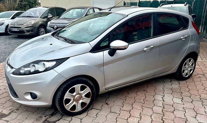 FORD FIESTA VI 2009