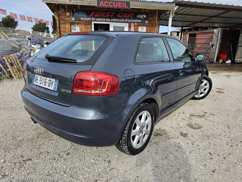 AUDI  A3 AMBIENTE 1,9 TDI 105 CH CLIM GARANTIE 