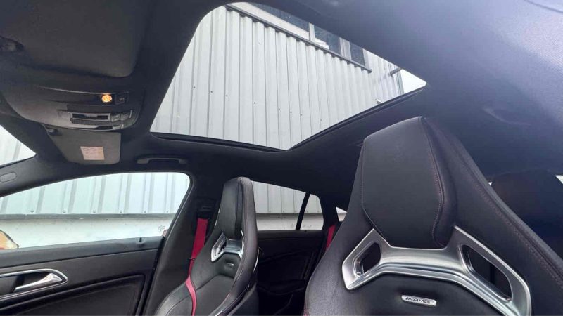 MERCEDES CLA SHOOTING BRAKE AMG 45 4 MATIC 381 CV PACK PERFORMANCE RECARO REPRISE POSSIBLE