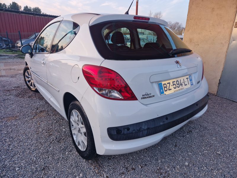 PEUGEOT 207 1,6hdi 92CH URBAN MOVE 1ERE MAIN