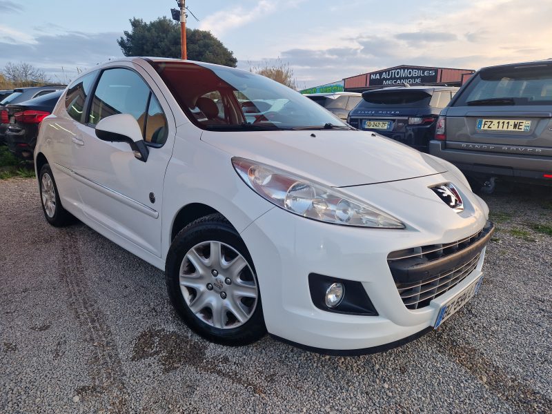 PEUGEOT 207 1,6hdi 92CH URBAN MOVE 1ERE MAIN