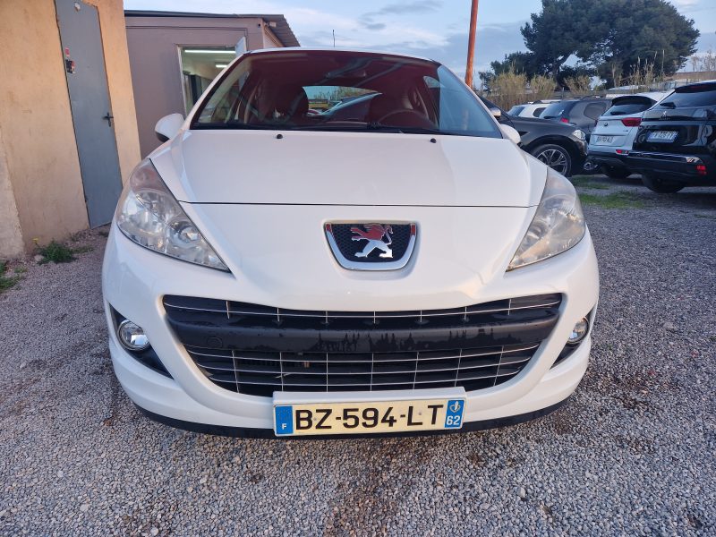 PEUGEOT 207 1,6hdi 92CH URBAN MOVE 1ERE MAIN