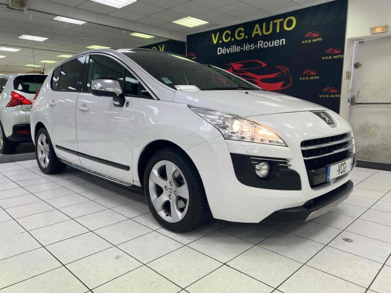 PEUGEOT 3008 2.0 HDi Hybrid4 200cv