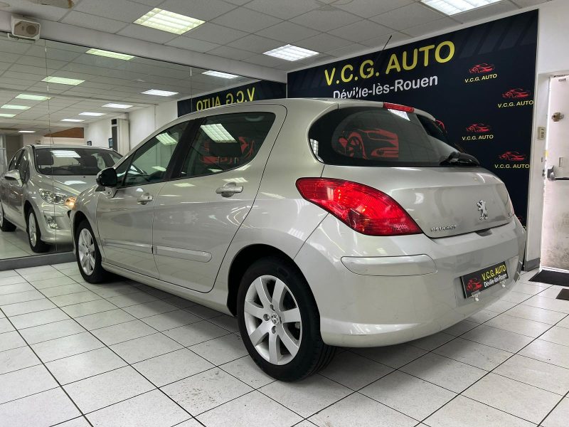 PEUGEOT 308 1.6 HDi 110 Premium