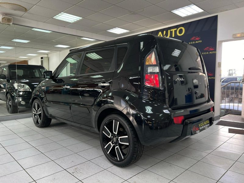 KIA SOUL 1.6 CRDi 128 Play