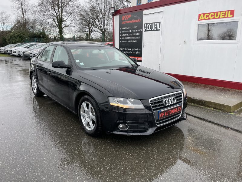 AUDI A4 B8 2011