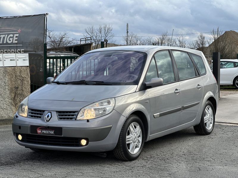 RENAULT GRAND SCENIC 2004