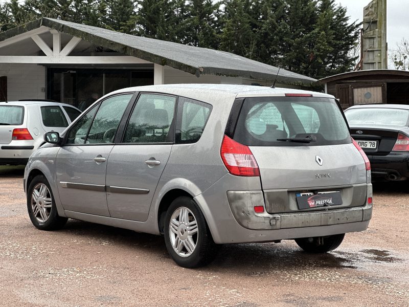 RENAULT GRAND SCENIC 2004