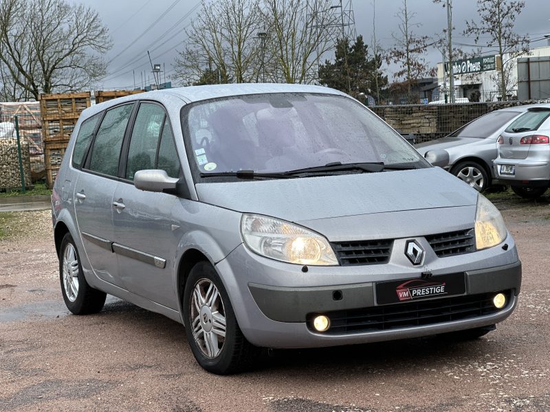 RENAULT GRAND SCENIC 2004