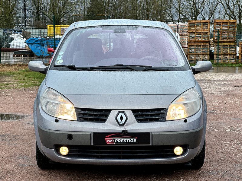 RENAULT GRAND SCENIC 2004