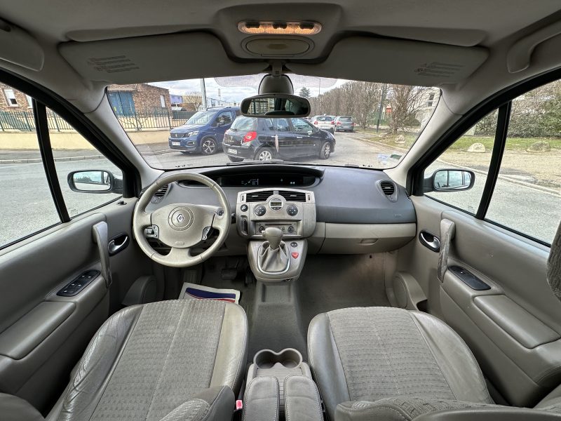 RENAULT GRAND SCENIC 2004