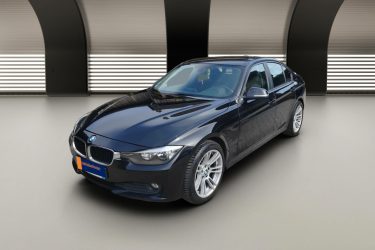 BMW Série 3 (F30) 318d  143ch Business