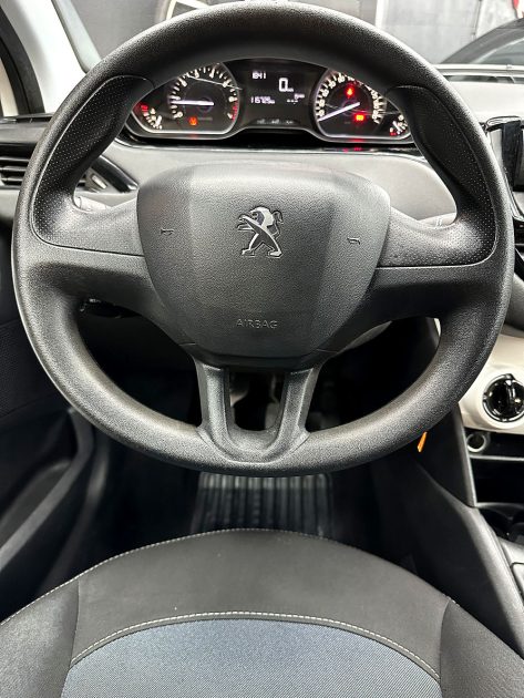 PEUGEOT 208 I 2016