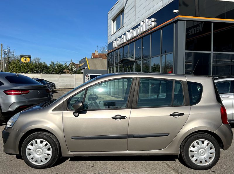 RENAULT GRAND MODUS 1.5 DCI 65 Cv PREMIERE MAIN / CLIMATISATION - GARANTIE 1 AN