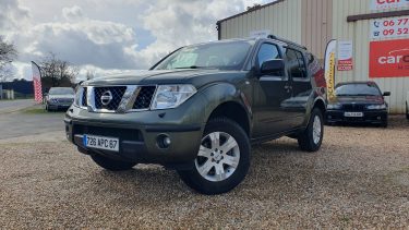 NISSAN PATHFINDER III 2005