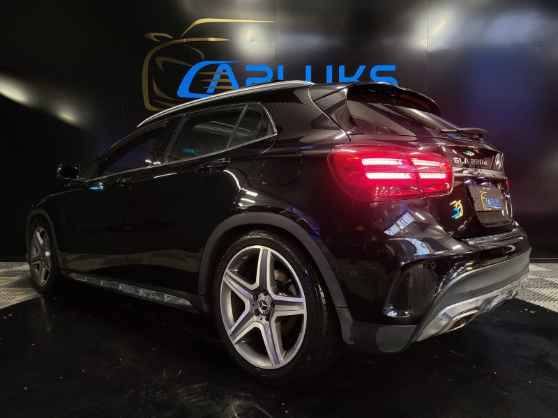 MERCEDES CLASSE GLA 220D FASCINATION PACK AMG TOIT OUVRANT / SIEGE CHAUFFANT / HAYON ELECTRIQUE 