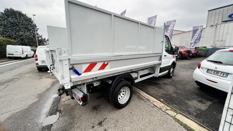 FORD TRANSIT III 2.2 TDCI 125 CH 350M BENNE