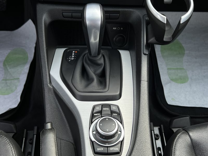 BMW X1 E84 LUXE 20D SDRIVE 2.0 177 Cv PREMIERE MAIN / BOITE AUTOMATIQUE CUIR GPS - GARANTIE 1 AN