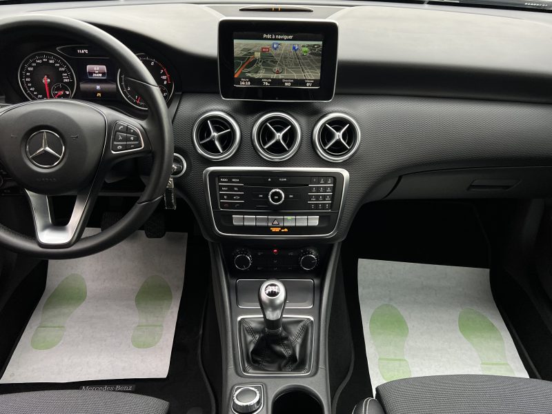 MERCEDES CLASSE A III PHASE 2 160i 1.6 102 Cv PREMIERE MAIN / 25 700 Kms CAMERA GPS - GARANTIE 1 AN