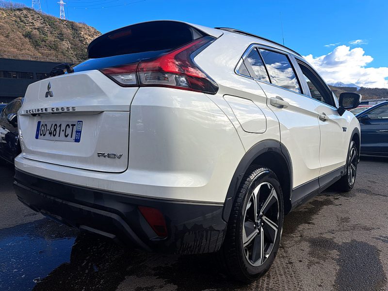 MITSUBISHI ECLIPSE CROSS 2021